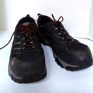 Rugged Black Hiking Shoe with Brown Lace Outdoor Trail Running Athletic Footwear
